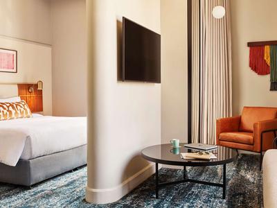 Platinum Room