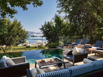 Villa Privé, Sea View