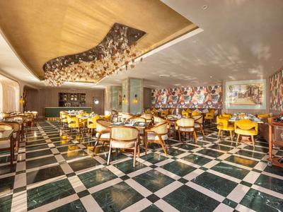 Riviera Restaurant