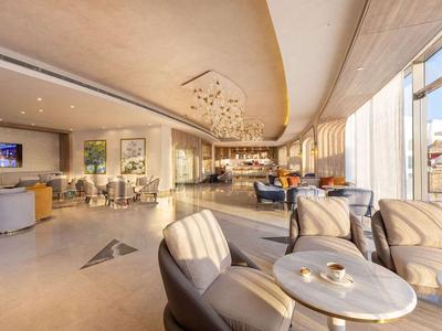 Lobby Bar
