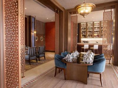 Lalezar Restaurant