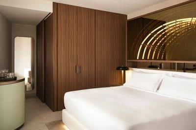 Deluxe Room, 1 King