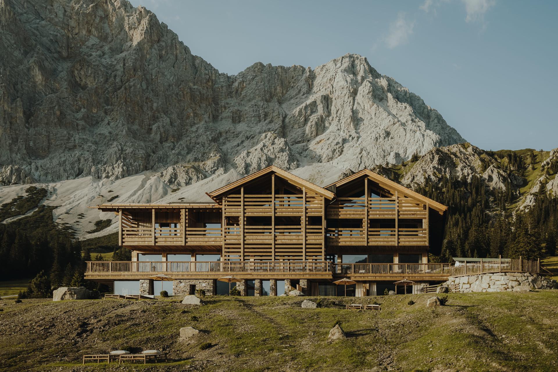 eriro Alpine Hide