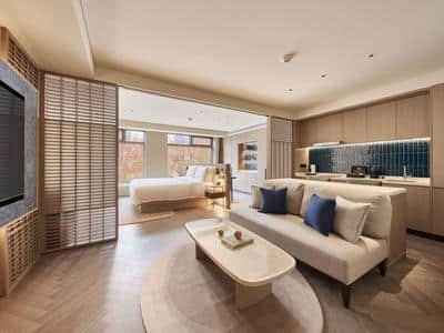 Premier Studio Room