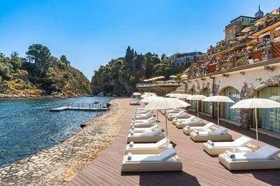 Beach Deck