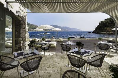 Beach Bar