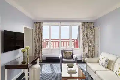Sea Terrace Prestige Suite