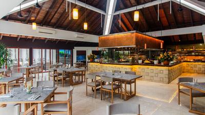 Poolside Restaurant