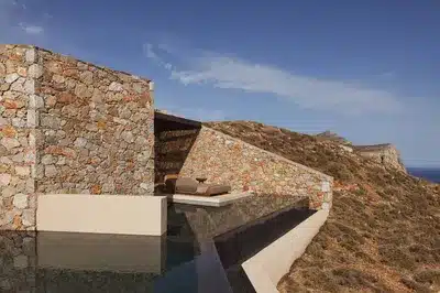 Superior Cave Suite