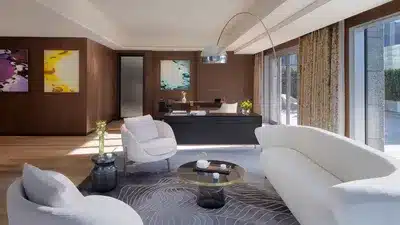 Diplomat Suite