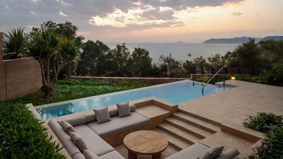 Dong’ao Suite King with Private Pool