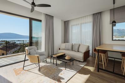 SIRO Apartment - Two Bedroom Bay View