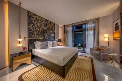 Superior Terrace Room