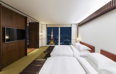 Andaz Sky Suite with 2 King Beds