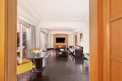 Ryad Suite