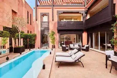 Six Bedroom Ryad