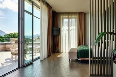 Golden Peacock Suite