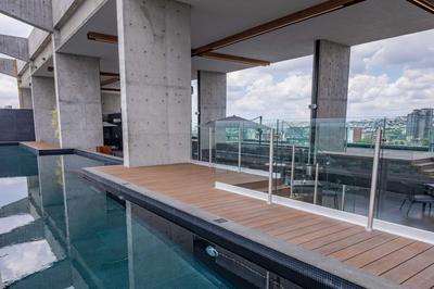 Rooftop Swimming Pool