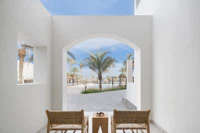 Deluxe Twin Pool Access