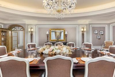 Sir Winston Churchill Suite