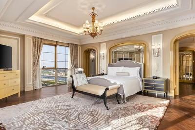 Royal Suite