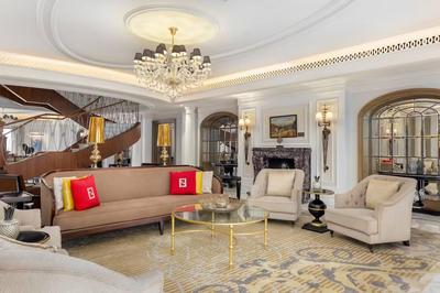 Sir Winston Churchill Suite
