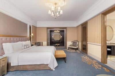 Royal Suite