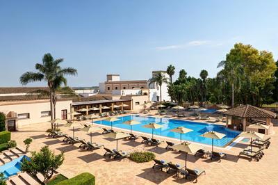 Citrus Pool Bar