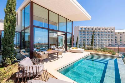 Leiro Residences Three Bedroom Panoramic Villa