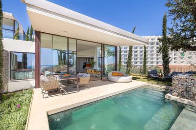 Leiro Residences Green Valley Villa