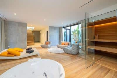 Leiro Residences Green Valley Villa