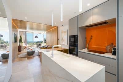 Leiro Residences Two Bedroom Suite with Jacuzzi