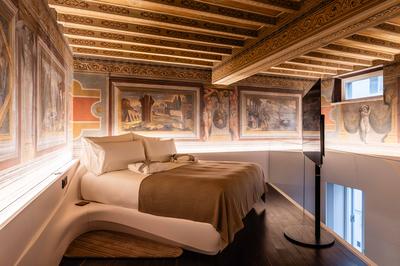 Fresco Grand Suite