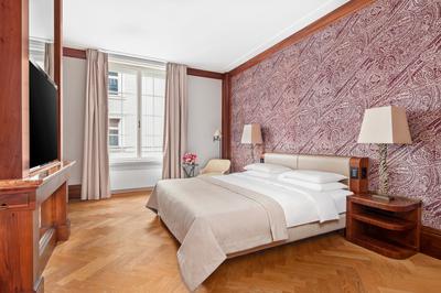 2 Bedroom Suite