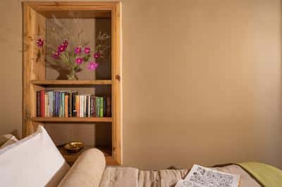 Oak Cottage Room