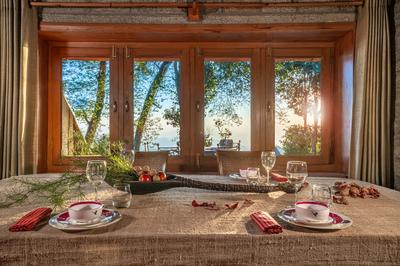 Cedar Cottage Room