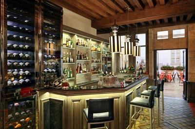 Bar Et Terrasse