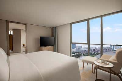 Premier Suite Olympic Panorama View Club Lounge Access