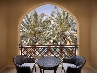 1 King Deluxe Resort View