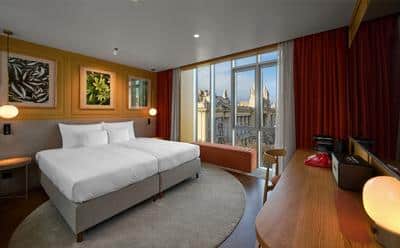 1 King Deluxe City View