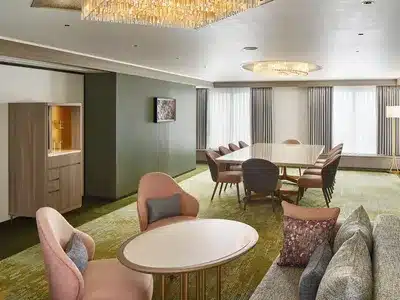 Prince Suite