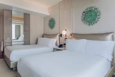 2 Double Beds Premium City View