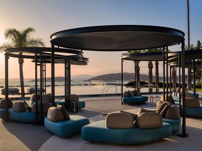 Nama Pool Bar