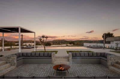 Four Bedroom Villa with Pool