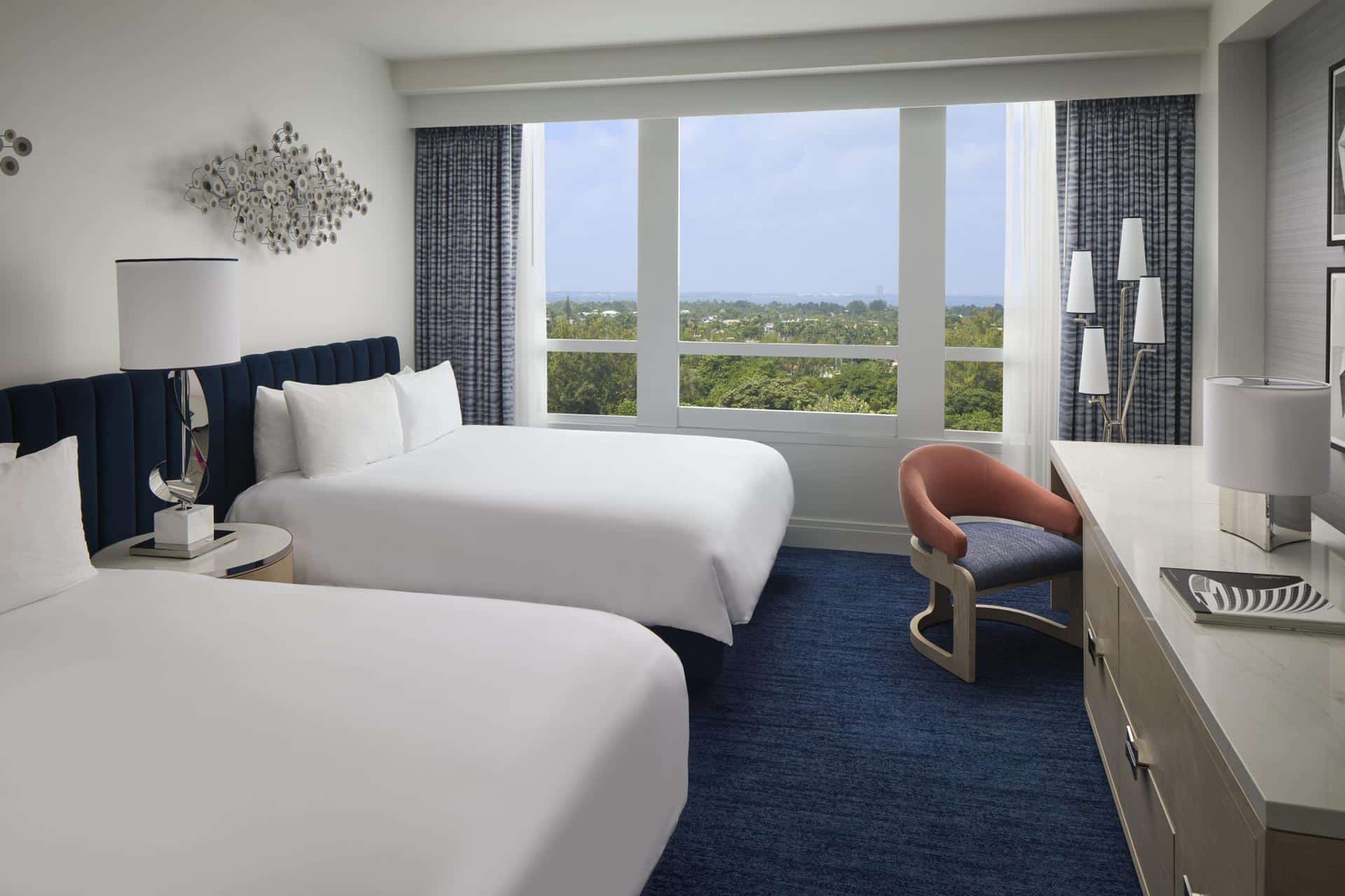 Deluxe Bay View Guestroom - 2 Queens