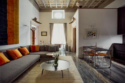 Penthouse Apartment