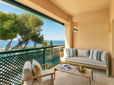 Junior Sea View Suite