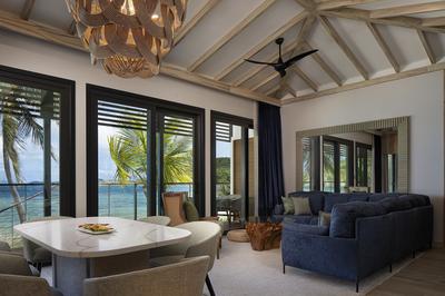 Beachfront Two Bedroom Villa with Outdoor Hot Tub
