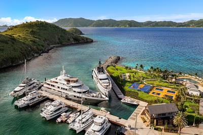 Yacht Club