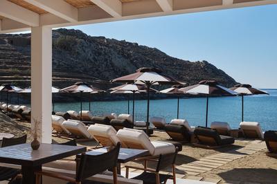 Nosti Beach Bar & Restaurant
